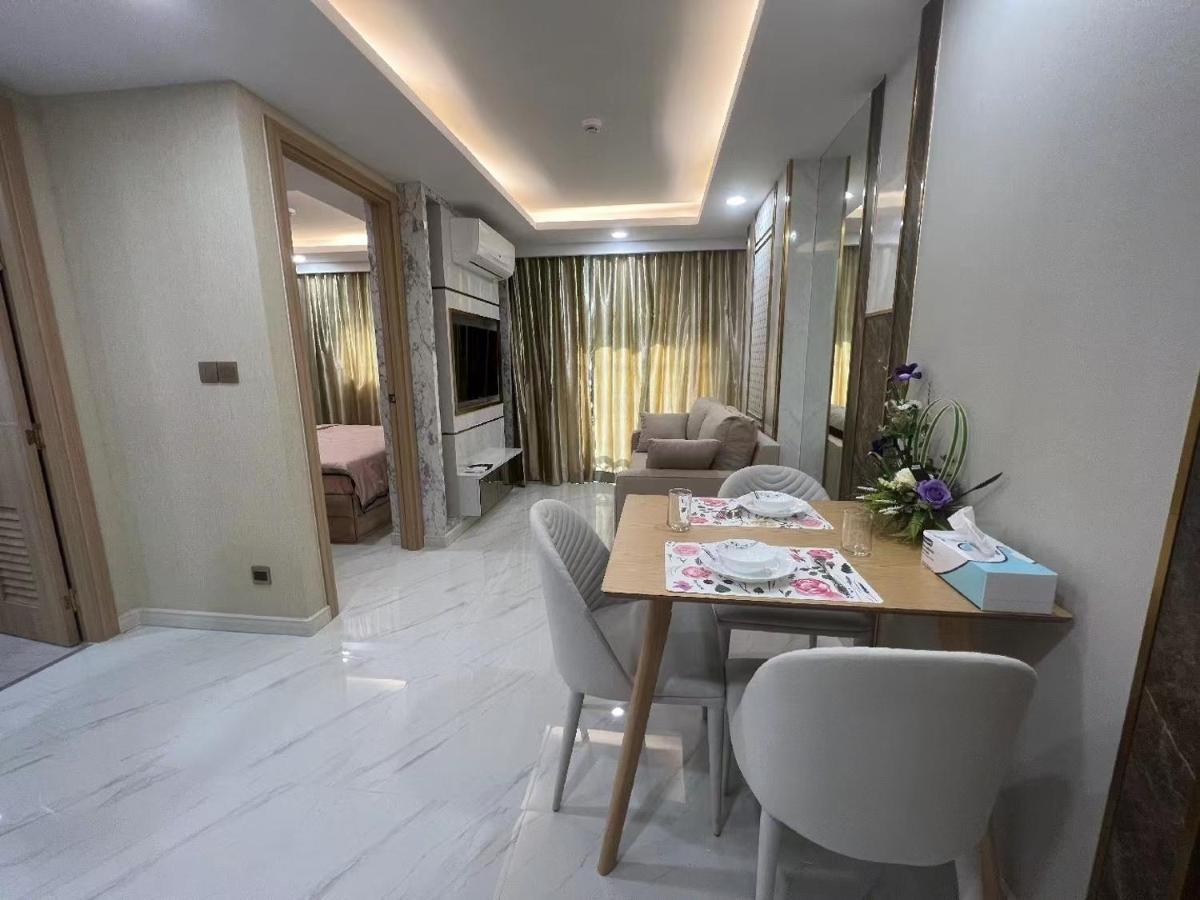 Romantic Beach Apartment芭堤雅水系高档酒店式公寓可做饭 Jomtien Beach Exterior photo